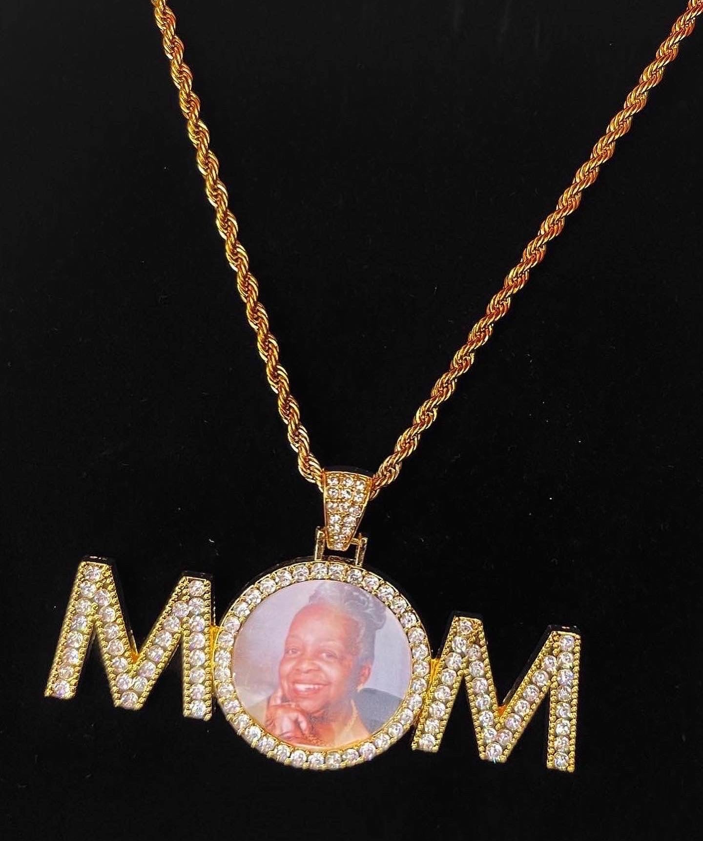 Mom Photo Pendant