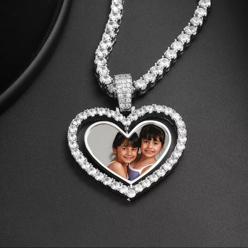 Rotating Heart Pendant